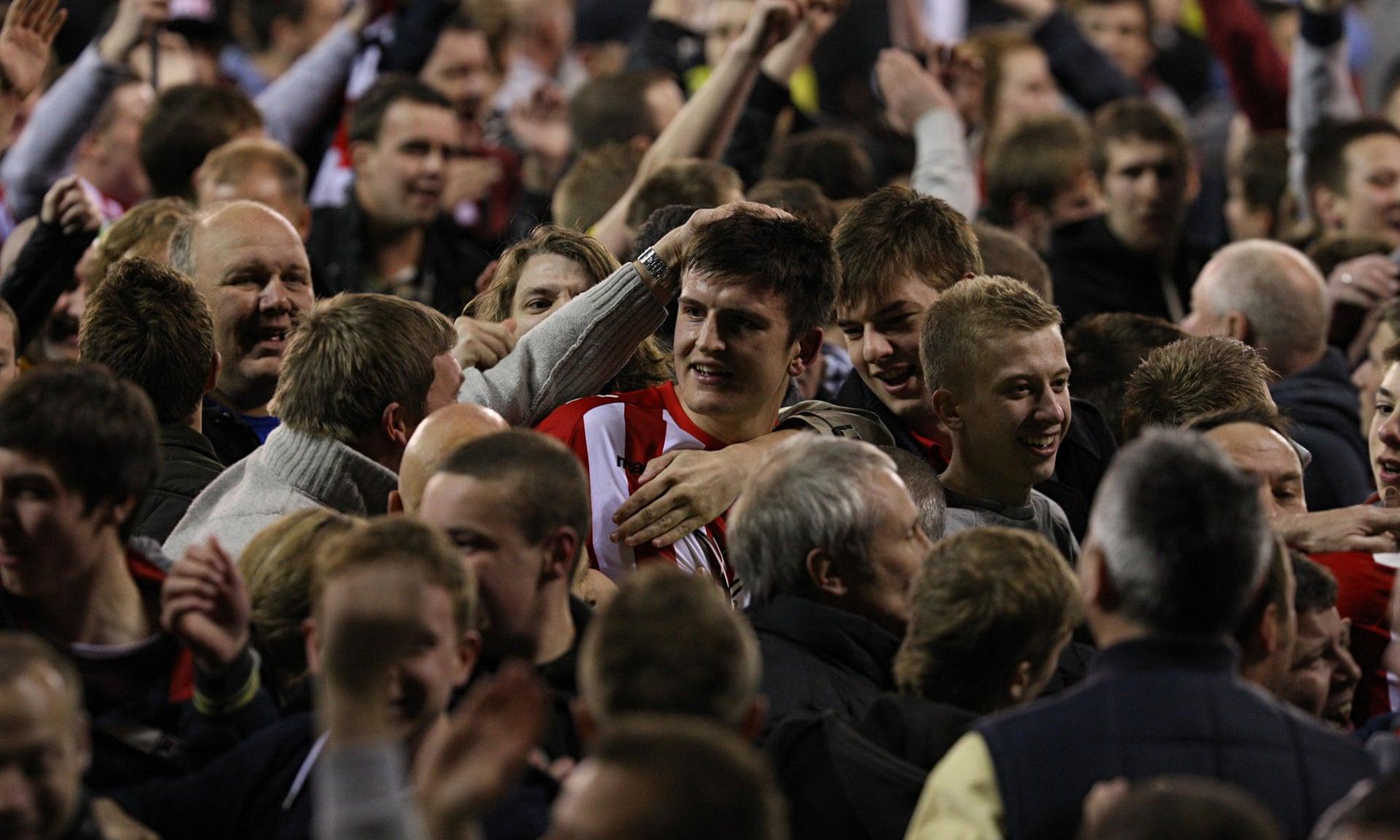 及全球观众 及全球观众